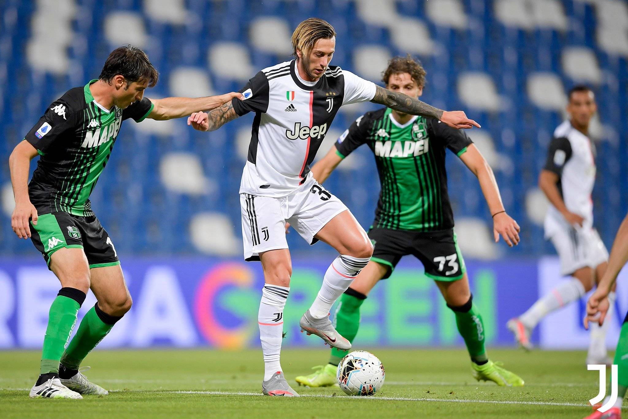 爱游戏平台 -关于法国杯赛程吃紧，拉齐奥集结日伤情更新，悬念犹存，阵容厚度经受考验的信息