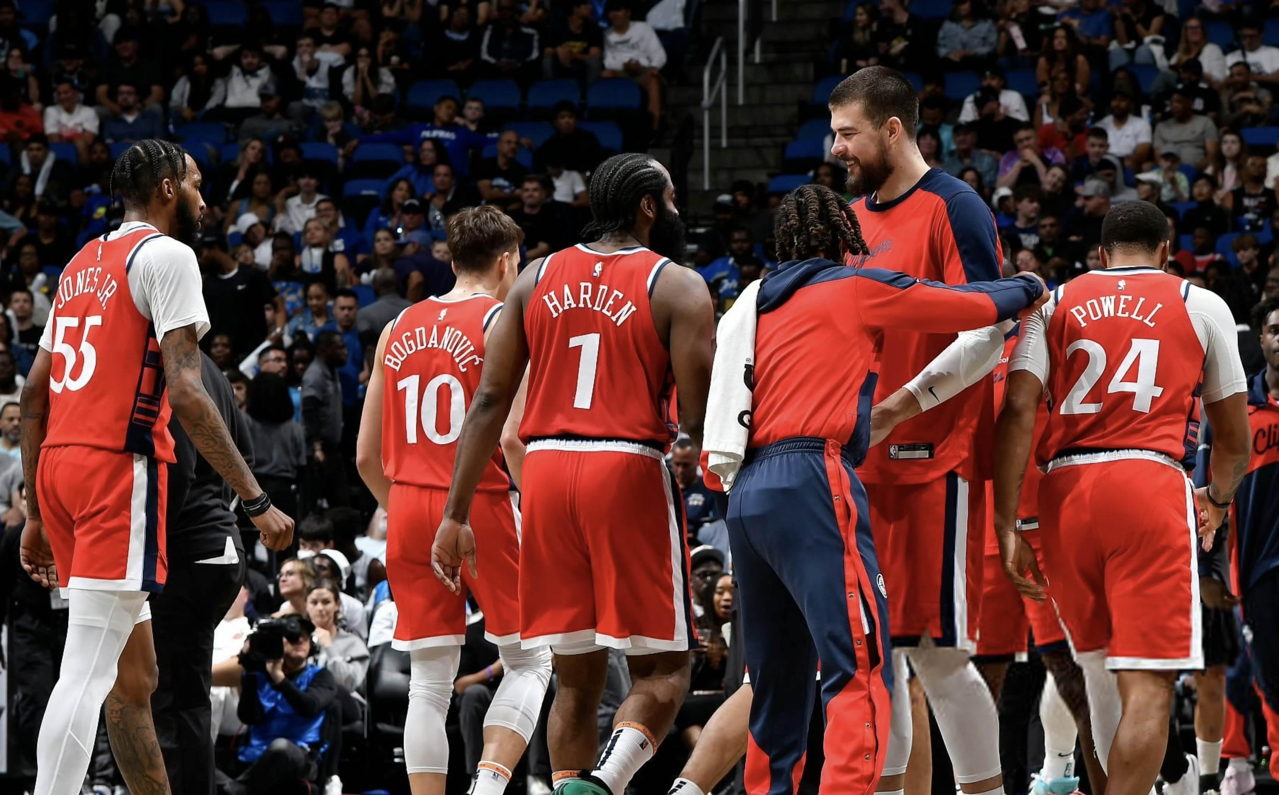 洛杉矶快船发布备战花絮，加时末段复出首秀，CBA季后赛任务艰巨，赛季目标并未改变的简单介绍