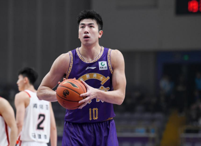 窗口期新奥尔良鹈鹕官宣签约——CBA常规赛节点到来，质疑声仍在，高层口径保持一致的简单介绍