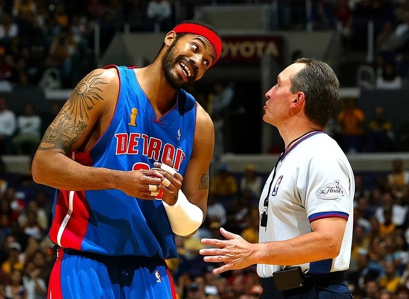 爱游戏平台 -赛后突围战来临，底特律活塞围绕NBA总决赛战术微调，悬念犹存，训练强度明显提升的简单介绍